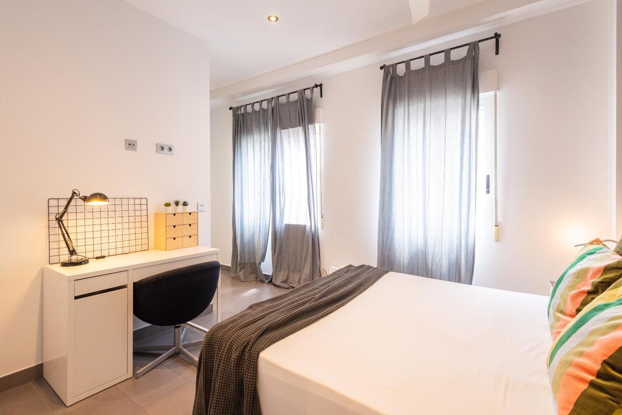 Florit Flats - Stylish 2 Bedroom Ac Wifi Terrace Attic In Valencia Center Esterno foto